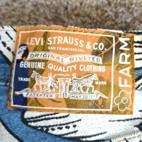 Levi's x Farm Rio Ribcage Cropped Jeans Women's 24 High Rise Denim - Picture 4 of 15